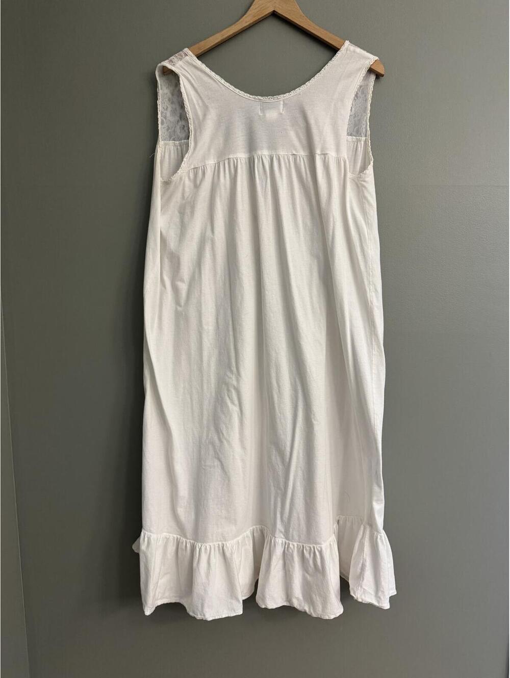 Vintage Claire’s Rose 100% Cotton Nightgown 🤍 - Picture 6 of 7